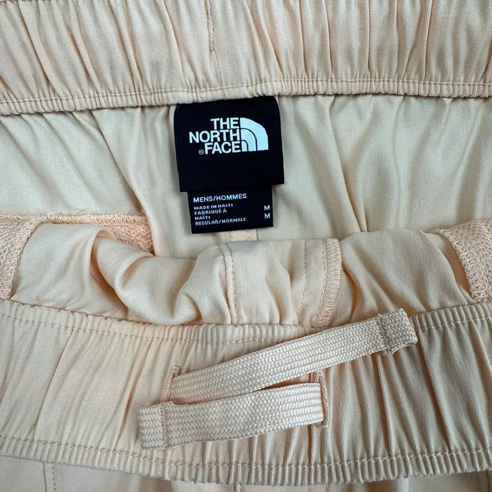 The North Face M Class V Pull Shorts Mens Medium Apricot Ice Athletic Preppy EUC